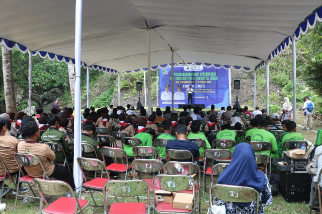 Penanaman Pohon Di Sendang Pengilon